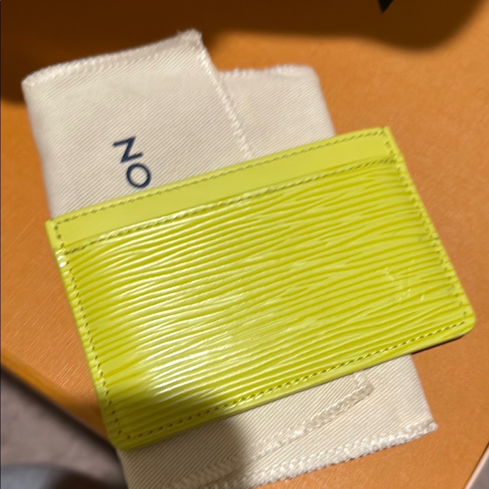Louis Vuitton Neon Yellow Epi Leather Card Holder